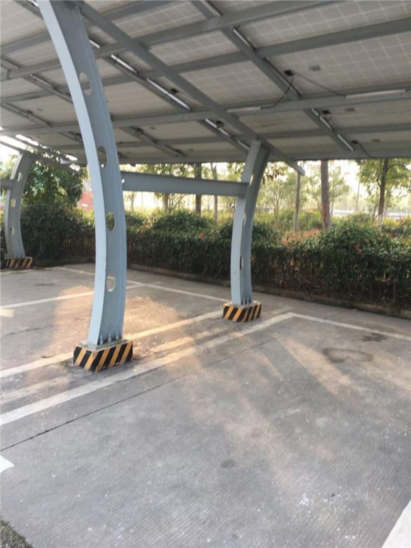 鋼結(jié)構(gòu)